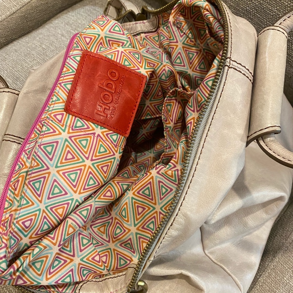 HOBO Sheila handbag